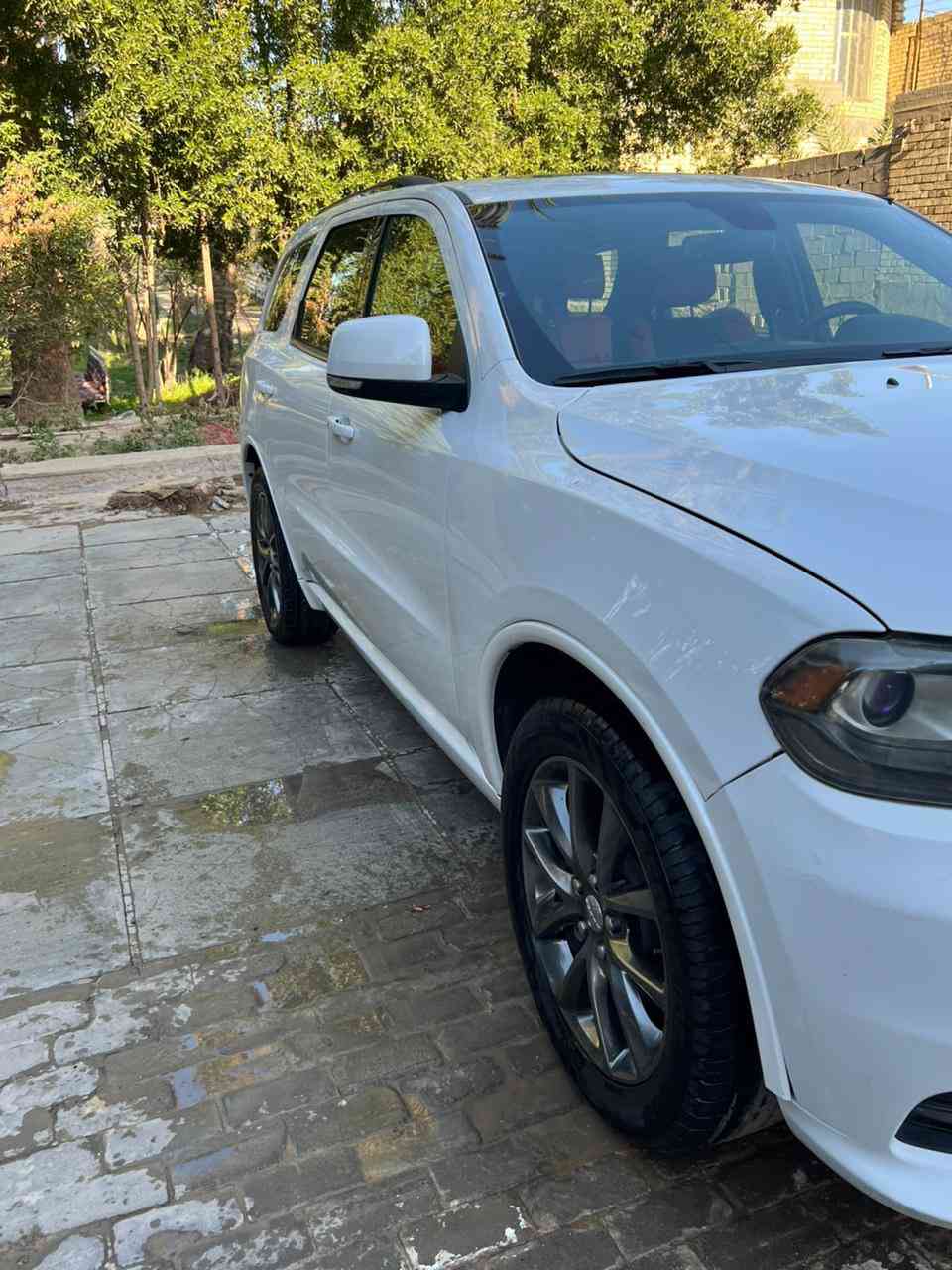 السلام عليكم
دوج دورنگو 2018 
وارد امريكي دخول 2023 بكتاب دبلماسي رقم بغداد
GT فول
فتحه
بصمه
مقاعد جلد ..مقاعد  كهرباء
مقاعد خلفيه سياحي..4 مقاعد تدفئه
تدفئة استيرن
اشاره ب المري
خزن ذاكرة كشن
ويل كب حجم20
دبل اگزوز
تبريد مركزي
فول تحكم شاشه واستيرن
مانع تصادم خلفي 
اطفاء ذاتي
سستم صوت beats
محرك 6..3600
دوشمه عامه كشنات وارضيه ويدات ابواب وفرس
حادثهه قبق جنطه مبدل نفس اللون اصلي
السياره بدون صبغ فقط دعاميات
بيهه تكحيل بسيط
مكينه گير تبريد صدر امامي خلفي كفاله 
تخم تاير جديد 
باتري جديد
ماشيه 75 الف
السياره باسمي
مكانهه بغداد حي البتول
***********
السعر 240 وبيها مجال
