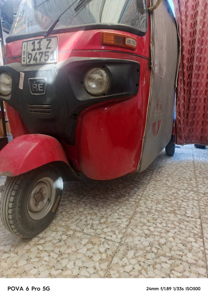 18 شهر العاشر / يرادلها تعمير دوسات الاماميه وبيها صبغ بل لغود 

مرقمه بسمي تحويل شوكت متريد / مكاني مدينة الصدر / ***********/ السعر / ٤٨٠٠
