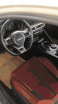 السياره جي تي لاين KIA K5  وارد امريكي
موديل 2021 

مواصفات فووول

--(بانوراما)

_محرك 1600 تيربو

_ماشيه 112  الف كيلو 

_بصمه تشغيل +بصمة ابواب

ــ 5انضمة قيادة 

_درايف مود

ــ شحن لاسلكي

_ شاشه كبيره

_تشغيل عن بعد

_لايت زينون ٣ عدسات

ــ لد نهاري

_ ترحيب عند الاقتراب

ــ قيادة ذاتية

_تحديد المسار

_النقطه العمياء

_رادار امامي جانبي خلفي

ــ توقف ذاتي

_فول تحكم ستيرن

ــ ستيرن رياضي حرف D

_كامره خلفيه دواره

_ شاشه كبيرة وايضا تدعم GPS

_كشنات جلد GT line لون احمر

ــ كشن السائق كهربائي 
ـ كشنات تدفئه 
ــ ستيرن تدفئه

_سايد بريك دكمة

ــ اوتو هولد

_اشاير بلمري الجانبيه

_بانوراما

رقم #بغداد الجديد
تحويل ثاني يوم .

حادثها بنيد فقط سطحي وباقي السياره باب السائق والباب الخلفي تبديل وصبغ حادث داخل العراق  . 
مكان السيارة #الناصرية مركز 

السعر175$
وبيها مجال للشراي 
للاستفسار رقم :***********
