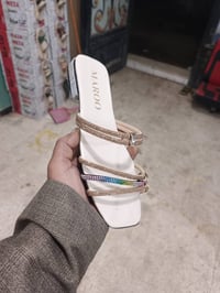 سليبر حريمي • مقاس ٣٧-٤١ • كرتون ٥جوز