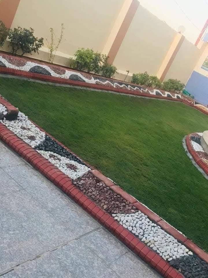 💢بس شوف جمال اتونس💢
🌷خلي حديقتك مرتبه  كله ورد🌷
🛠يتوفر. زراعه تصميم الاناقه 
🌀سعر بلاش اذا ماعدك ع حسابي  
⛓️‍💥 تصميم ديكورات اسعار مناسبه جدأ 
***********
