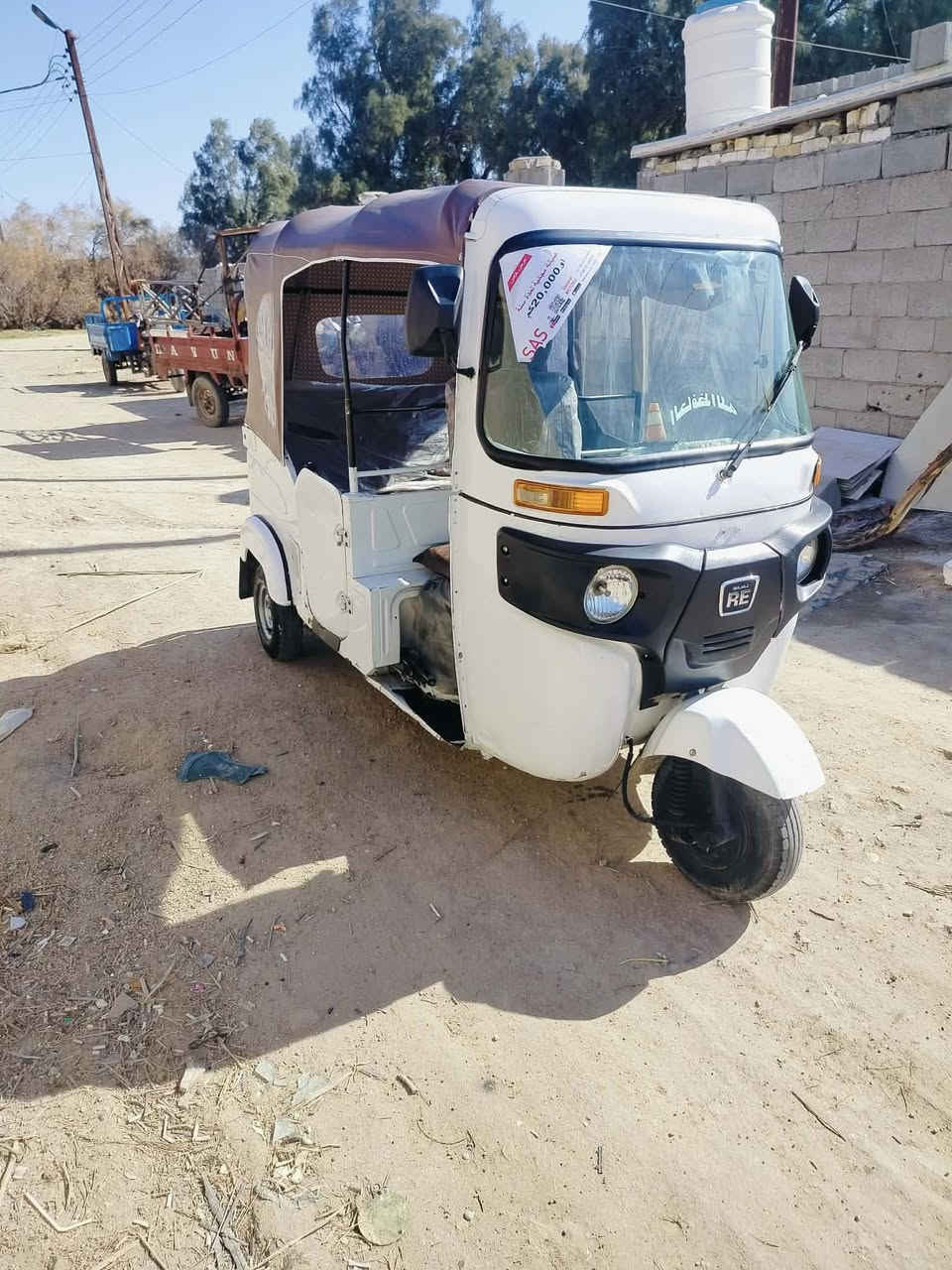 تكتك للبيع ٢١شهر١١ مكاني واسط الكوت السعر ٦٠٠٠ وبيها مجال بيها ضربات بسيطه واضحه بل صوره [***********]
