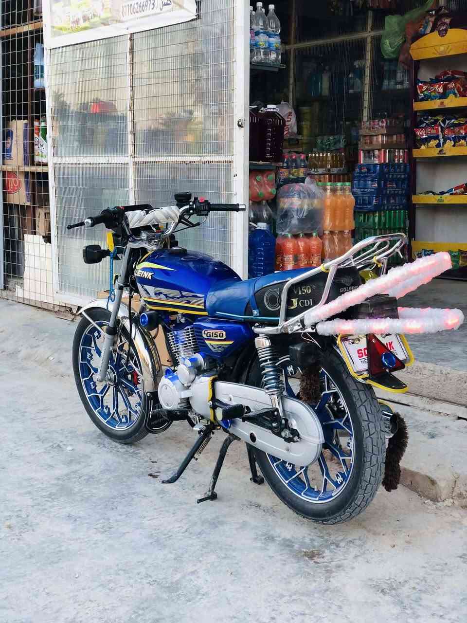 سلام عليكم دراجه سيفان موديل 2025 دراجه نضيفه حيل شلعه ومعدل إلى تشك لكاع سعر 800 وبيها مجال 
رقم الهاتف *********** 
وبي واتساب
