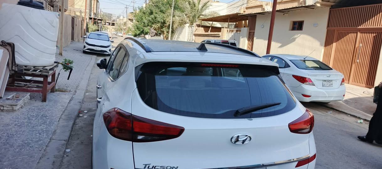 السلام عليكم 
توكسان2020 للبيع السياره كفالة عامه فول مواصفات واحد على واحد عدا الجلد رقم اربيل دولي سنوية وهزة جديدة  مكان السياره النجف الاشرف  *********** للاستفسار
