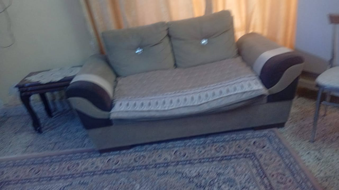 غراض بيت كامل للبيع استفسار اتصل برقم***********
