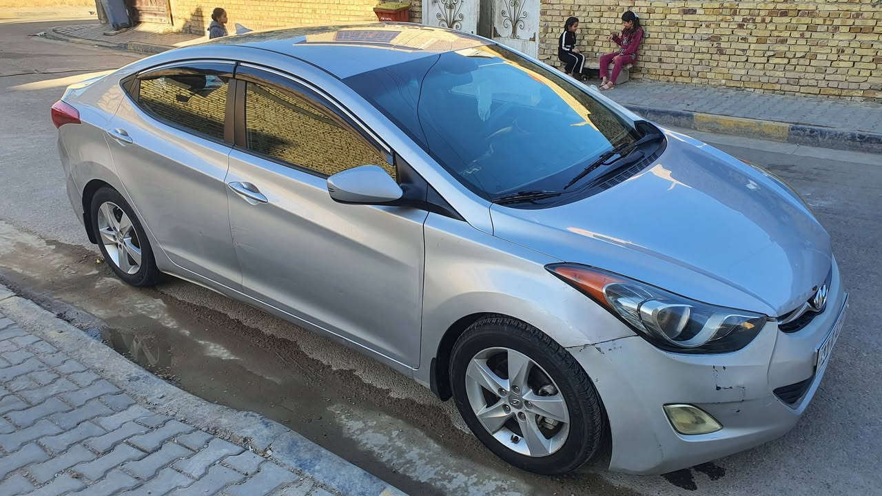 النترا 13 مريكي  سونار بشهر ل12
مكينه 1800 دوش

هزه جديده  منضومه تبريد تدفئه جديده 
لايت زنون عالي ناصي 
صدر جديد 

تخم تاير جديد 

سياره حلا من صوره 

سياره بسمي رقم بغداد  الجديد  تحويل ثاني يوم  

السعر 98 

بغداد الحسينيه ***********  واتساب
