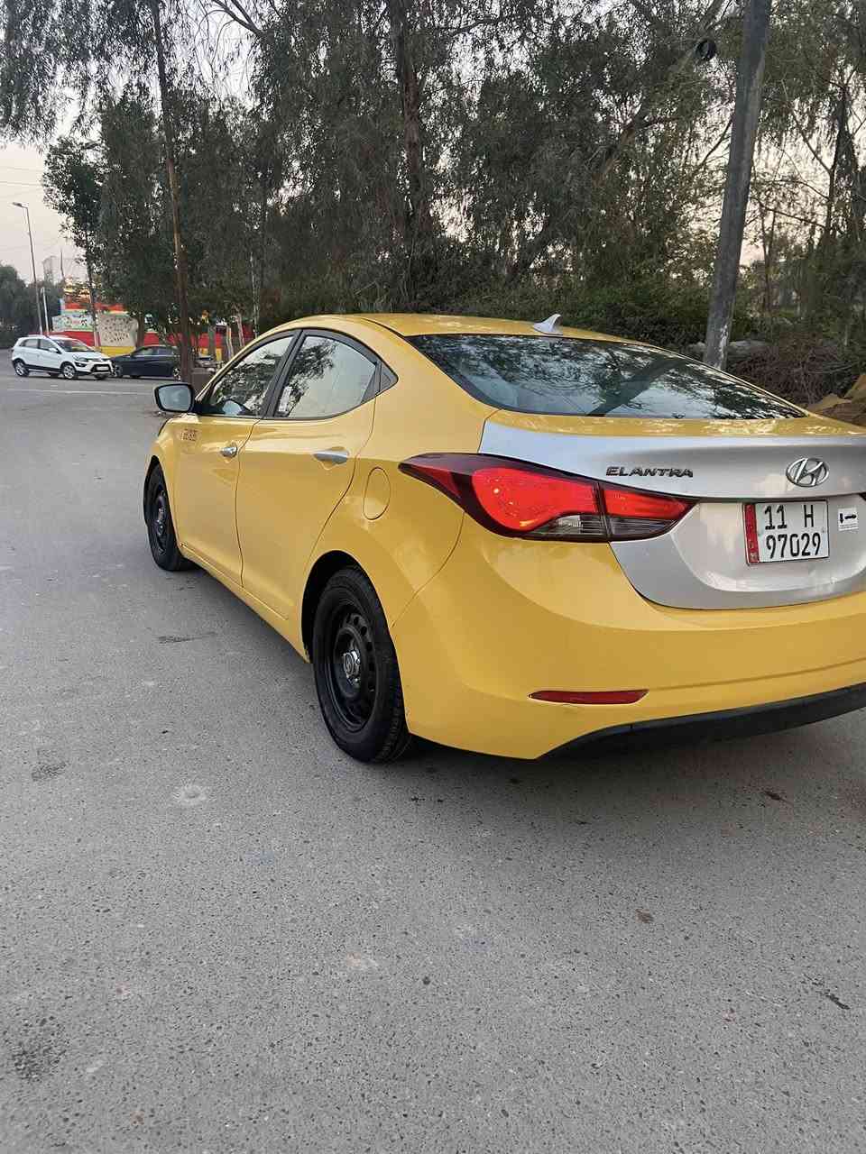 السلام عليكم للبيع الالنتره 2015حادثها جاملغ وحافة البنيد وجاملغ خلفي كير مكينه صدر امامي خلفي تبريد كله جاهز مكاني بغداد الصليخ شارع ال600 السعر 107وبيها مجال
***********
