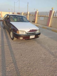 اوبل ميكا • احمر ماروني • القائم