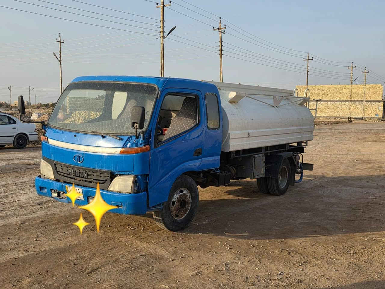 سلام عليكم تنكر للبيع مودان حموله٧طن و٨٠٠  بسنويه بدي ثابت ؟رقم بغداد ألماني سنويه ماينتهيه (سعره 65ورقه )سياره جاهزه للخير
مكان السياره ميسان العماره

رقم الهاتف..***********
