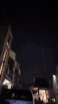 سلام عليكم بيسكل للبيع سانتوس موديل 2022 بيسكل نضيف ويا غراضه جملخات سعر 120وبي مجال عنون بغداد حي جميلة رقم الاستفسار *********** فقط واتساب
