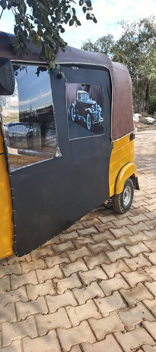 سلام عليكم تكتك لبيع مديل ٢٠٢٠ رقم سعر 5000او ابيه مجال قليل *********** مكاني بغداد
