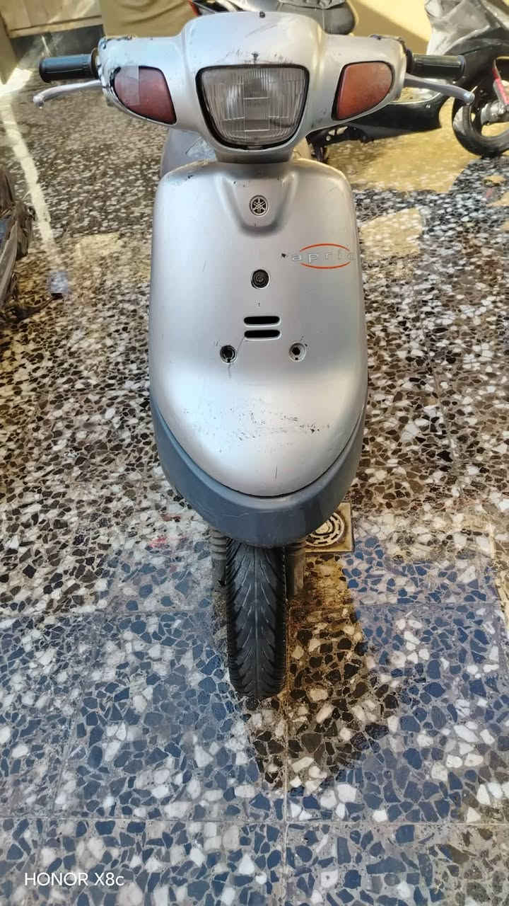 سلام عليكم دراجه بطه شغاله سلف وهندر دراجه محرك نشط مكاني الدولعي الخطيب السعر 225وبيها مجال بصيط ***********
