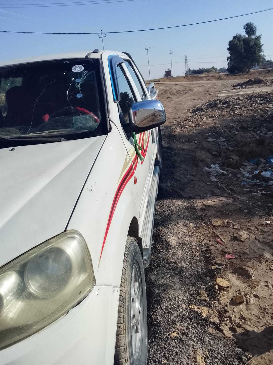 كريت ويل 2012 بيه خياس ومعمر
وسنويه ال 27 كير ومحرك مكفولات رقمه قادسيه 
وتحهد بل تحويل  تبريد شغال 
مكان سياره واسط شحميه 
*********** 
سعر 48 بيه مجال حك جيه
