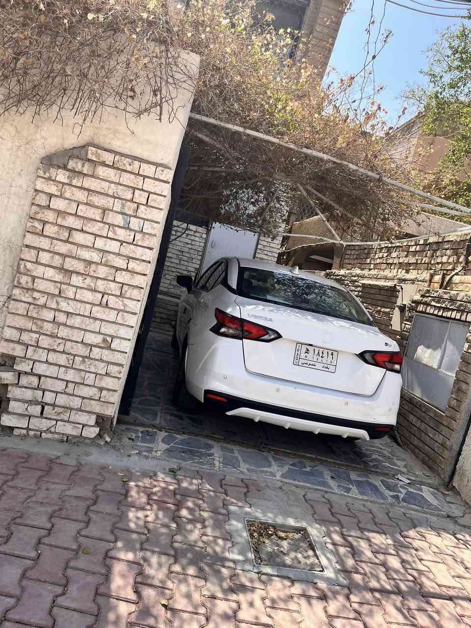 السلام عليكم نيسان فيرسا 2021 سياره معوقين اسويلك وكاله عامه بعد سنه تنفك سياره فوول مواصفات بدون اي نقص ادامه كامله حتى تخم تاير حادث اموضح بلصور بدون ايرباك شرط فحص حجر بيئه بلادي مامفتوح دوشمه  ارضيه جلد سبير عده كاعيات منازله ماشيه 68 Mil مكانها كرخ اي استفسار ***********
