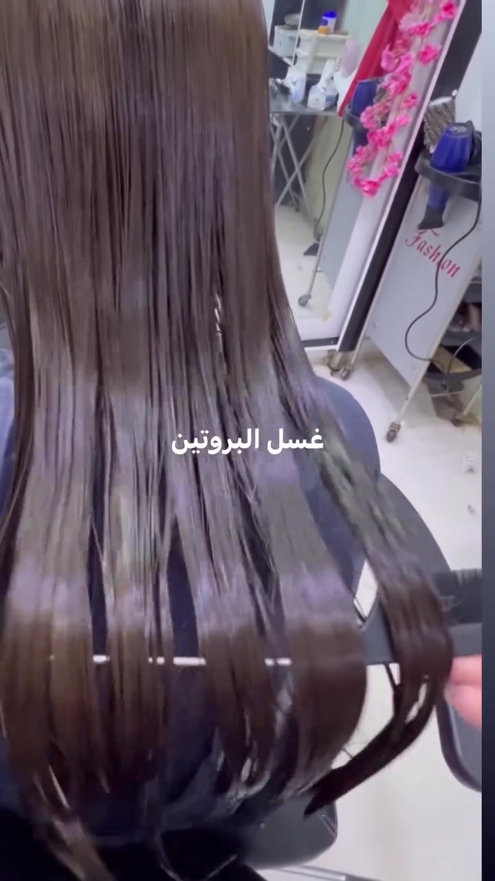 الشعر كان بي حنه سوده غيرت ألوان بلا قصر مع معالج ومسرح بنفس الوقت جلسه واحده وغسله مدته سنه صالون دلوعه الموصل المثنى السوق مقابيل جامع صديق رشان مجاور أعراس كوين للحجر والاستفسار على رقم واتساب فقط *********** نستقبل حجز وبلا حجز أو *********** نستقبلكم بكل حب
