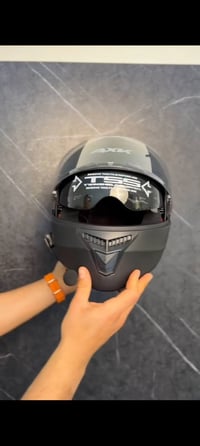 خوذة • سماعات • جديدة