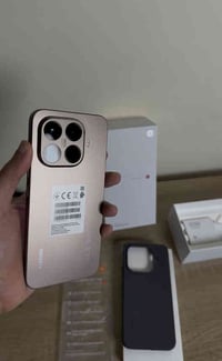 شاومي Mi 15 Tpro  الذاكرة : 512 مشحون 5 مرات  السعر :715 غير قابلل للن...