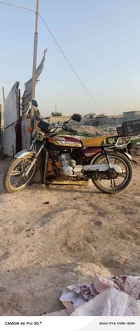 دراجة نارية • للبيع