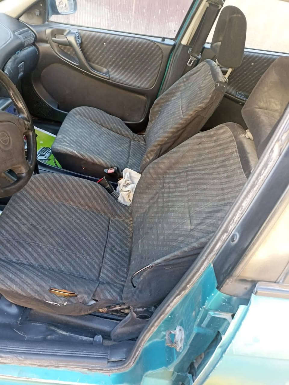 اوبل استرا موديل 95 رقم نجف مشروع وطني المكان بغداد مكينه 2000 السعر 《36》***********
