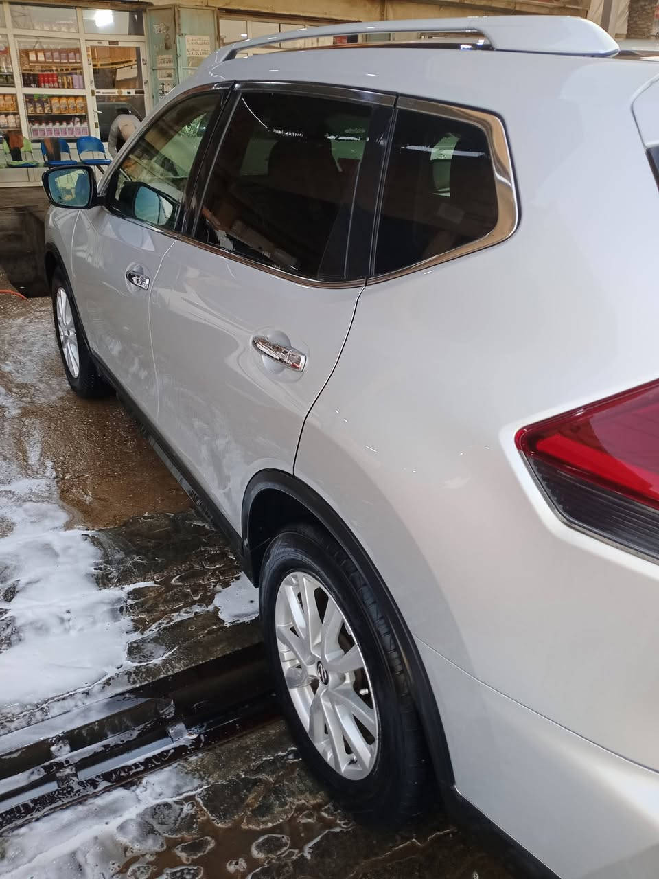 نيسان روج 2019 ضرر جاملغ السائق فقط للاستفسار ***********
