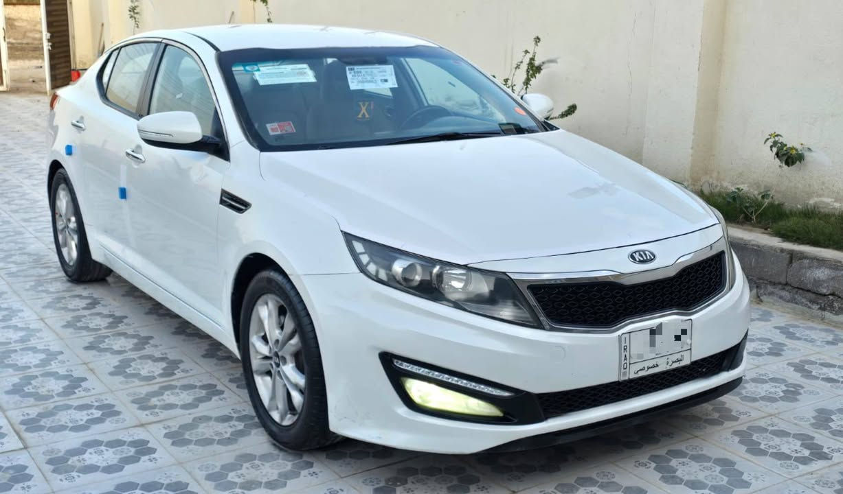 اللهم صلِّي على محمد وآل محمد🧿 السلام عليكم الى عشاق الجديد كيا اوبتيما موديل( 2012 ) خليحي  حره رقم بصره  السيارة بيه تجميل الباب الخلفي فقط والباقي كفاله عامه ضربه او صبغ او تبديل او فتح او خياس  محرك(2400)  شرط ما مفتوح  مواصفات ((تحكم استيرن.  ويل كب5. اشاير بل مري. حساسات خلفيه. يدات نيكل داخلي او خارجي. مري شفط.  تبريد قطعتين.))
  سياره جديده جدا جدا وجاهزه من كلشي كير ومكينه وحداديه وتبريد ثلج كهربائيات كله شغاله دواخل جديده سياره مال جناي  ماعوزه برغي مداور مباشر السياره بسم ولد صديقي حره سنويه جديده مشروع وطني  السعر$(132) وبية مجال 
مكان السياره الناصريه مقابيل كراج بـغـداد التصال  رقم صاحب السيارة  ***********
