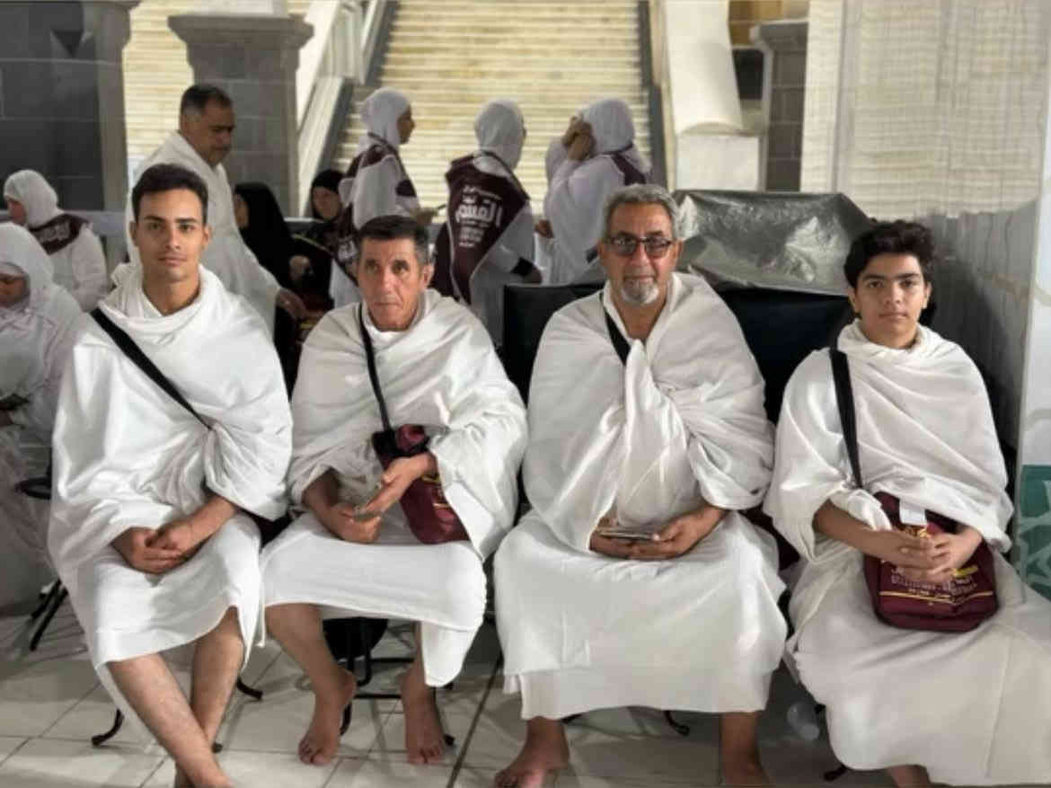 الى الاخوه المعتمرين والذين لديهم النيه في اداء عمرتي رجب وشعبان ،

سيكون مبلغ العمرتين ٨٠٠ ألف دينار بالنقل البري وبكون يوم السفر في ١/١٣ بأذن الله تعالى، وكما وعدناكم بعروضنا وتخفيض الاسعار وبكافة الخدمات  وأفضلها والهدايا حقيبتين ( كتف واخرى كبيره سحب واحرامات  رجاليه ونسائيه وهدايا متنوعه لكم).

السكن في احسن الفنادق واقربها ، زيارة الحبيب المصطفى صلى الله عليه وآله وسلم وكافة المزارات والمعالم الاسلاميه في المدينه المنوره ومزارات مكه المكرمه 

وهناك تفاصيل اخرى في الخدمات تليق بكم لأنكم اخترتم الأفضل .

خدمتكم شرف لنا.

[ هذا العرض فقط لكل من يسلم جوازه خلال شهر ١٢ ].

ماعليكم الا الاسراع بتسليم الجواز لتحصل على فرصة التخفيض والخدمات.  لاتفوتكم الفرصه ، ومن الله التوفيق.

اخوكم خادم ضيوف الرحمن ، ابو احمد الشمري.

نتلقى اتصالاتكم واستفساراتكم في اي وقت خدمة لكم. 
***********
***********

ونسألكم الدعاء
