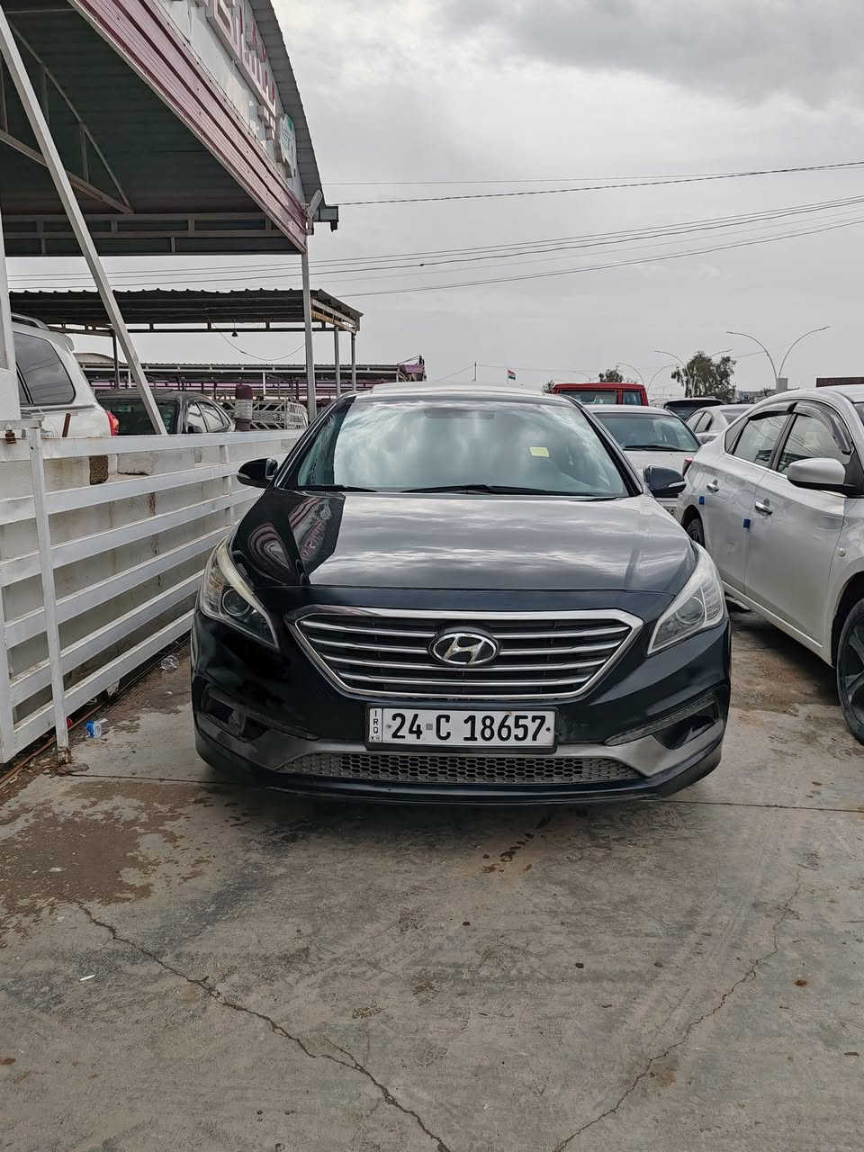 🚗🔥 هيونداي سوناتا 2016 سبورت فول مواصفات | وارد أمريكي | أسود لامع 🔥🚗
🔰 الموديل: 2016 📅
🔰 الفئة: سبورت – فول مواصفات 🏁
🔰 الوارد: أمريكي 🇺🇸
🔰 اللون: أسود ملكي لامع 🖤✨
⚙️ المحرك والأداء
🔧 محرك 4 سلندر سبورت قوي وناعم
⚙️ قير أوتوماتيك سبورت بتبديل سلس
⛽ استهلاك وقود اقتصادي
🔇 عزل ممتاز على السرعات
🌡️ حرارة ثابتة
❄️ ما بيها بارد نهائيًا
🧰 الهيكل والدواخل
🛠️ الضرر: جاملغ أمامي وخلفي فقط
🧱 الدواخل من ناحية الشواصي والبدنة كفالة عامة
✨ البدن نظيف جدًا
🚫 شخط ما بي
🪞 السيارة مراية تلمع من كل الجهات
👌 استعمال خفيف وحالة تشهد لنفسها
🛞 التجهيزات الخارجية (سبورت)
🛞 جنوط سبورت أصلية
🛞 تايرات دبلات جديدة
🪞 مرايا كهرباء مع إشارات
💡 إضاءة سبورت أمامية وخلفية
🏎️ تصميم رياضي أنيق
🪑 الداخلية والراحة
🪑 داخلية سبورت أصلية
💺 مقاعد مريحة
📺 شاشة وسطية
📱 بلوتوث + USB
🎛️ تحكم من المقود
❄️ تكييف قوي وتوزيع ممتاز
🛡️ أنظمة الأمان
🛡️ وسائد هوائية
🛑 ABS
🧠 نظام الثبات الإلكتروني
🧲 نظام التحكم بالجر
✅ الخلاصة
⭐ سوناتا سبورت نظيفة، مرتبة، وجاهزة للاستخدام
👀 تشوفها وتحكم بنفسك، ما تحتاج شرح
📞 التواصل:
📡 كورك: ***********
📶 آسياسيل: ***********
