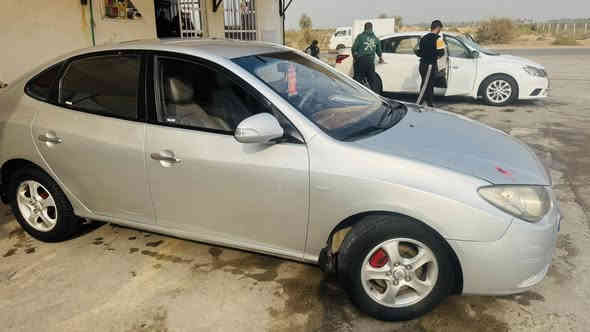 السلام عليكم 
افانتي كصه وحده 

سياره جديده ونضيفه 

كير محرك كفاله 

تخم تاير جديد 

صدر امامي خلفي جديد 

تبريد ثلج 

السعر ٤٥

الاتصال ***********

مكاني صلاح الدين قضاء الضلوعيه
