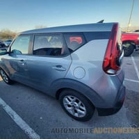 للبيع صور الحادث موجوده  و البنيد ممبخوخ ب أمريكا السياره موديل ٢٢ ماش...