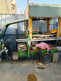 اخت الجديده بس متروكه استعملتها شهر موديل 22 ترهم كهوة ولبلبي وكلشي مك...