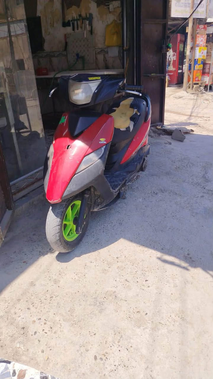حييتي آر مكينه بلاد مامفتوحه مزوده كلشي شغال بيه كهربائيات دراجه تخبل ماعوزه نقص سعر350بيه مجال مكاني بغداد حي الاعلام ***********
