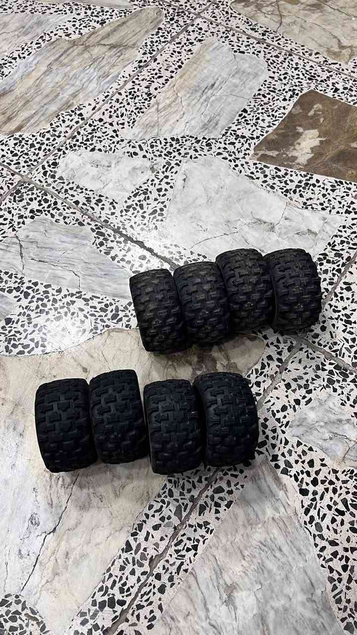 قطع غيار للسيارة Rc الي يفيدنه يدخلي خاص وتايرات مستخدم نضافة 90% راسلني خاص


**إذا كنت صاحب هذا الإعلان وتريد حذفه لأي سبب، رجاءا أرسل رسالة إلى الدعم الفني**