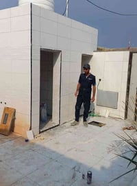 خلفه لبخ وبياض والواح بورسلين ومرمر وگرانيت  وسيراميك ارظي وجداري ودرج...