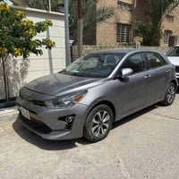 كيا ريو 2023 فئه S  حاليا ماشيه 71 الف كيلو حقيقي  محرك 1600 دوش   رقم...