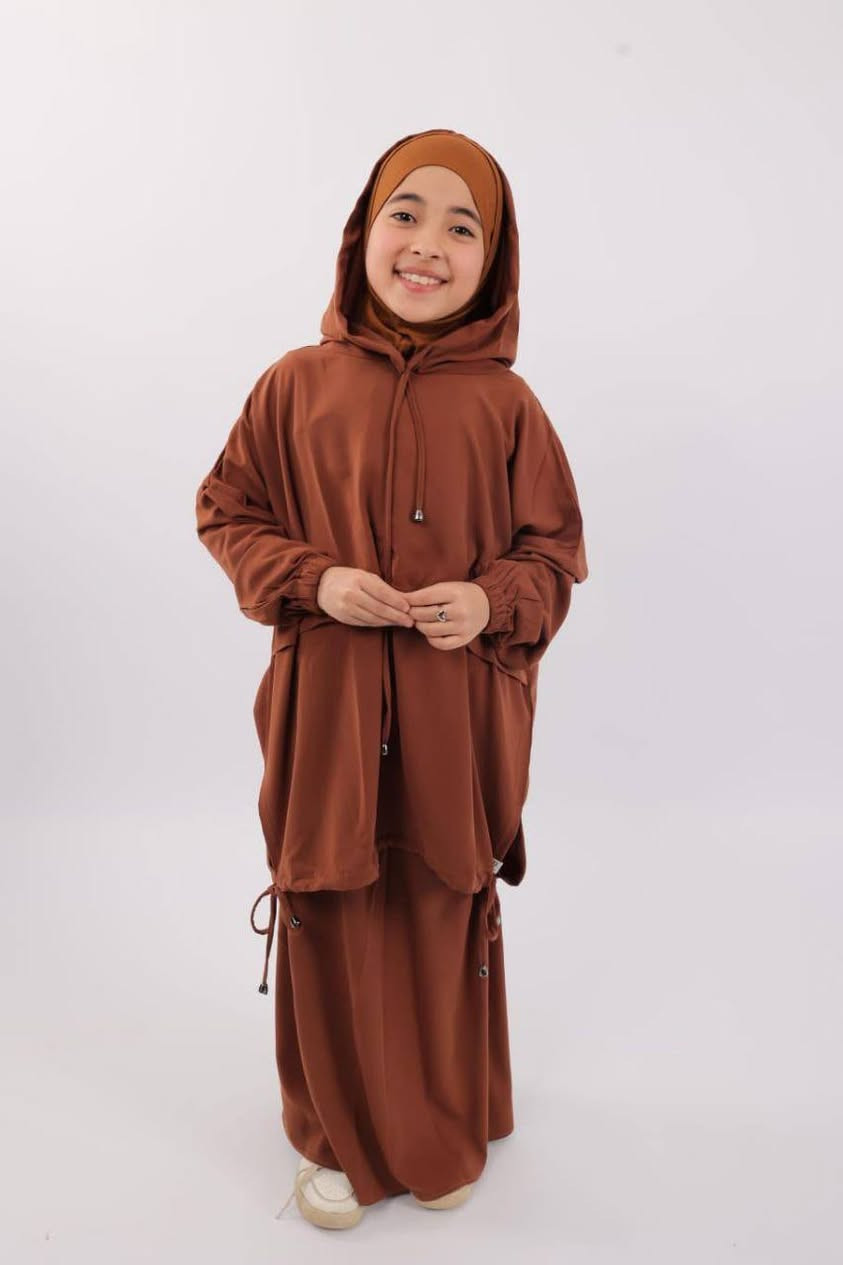 جديد من براند أسوه 

(طقم فريحه )

أصعب سن في اختيار اللبس؟
 سن البنات من 6 لـ 12.
وفي رمضان…
 بناتنا محتاجين لبس يريحهم طول اليوم
 من غير ما يقيّدهم ولا يتعبهم.
وسوت فريحة هو الحل
 

السعر 
حكيني مسنجر مع ذكر الصورة


**إذا كنت صاحب هذا الإعلان وتريد حذفه لأي سبب، رجاءا أرسل رسالة إلى الدعم الفني**