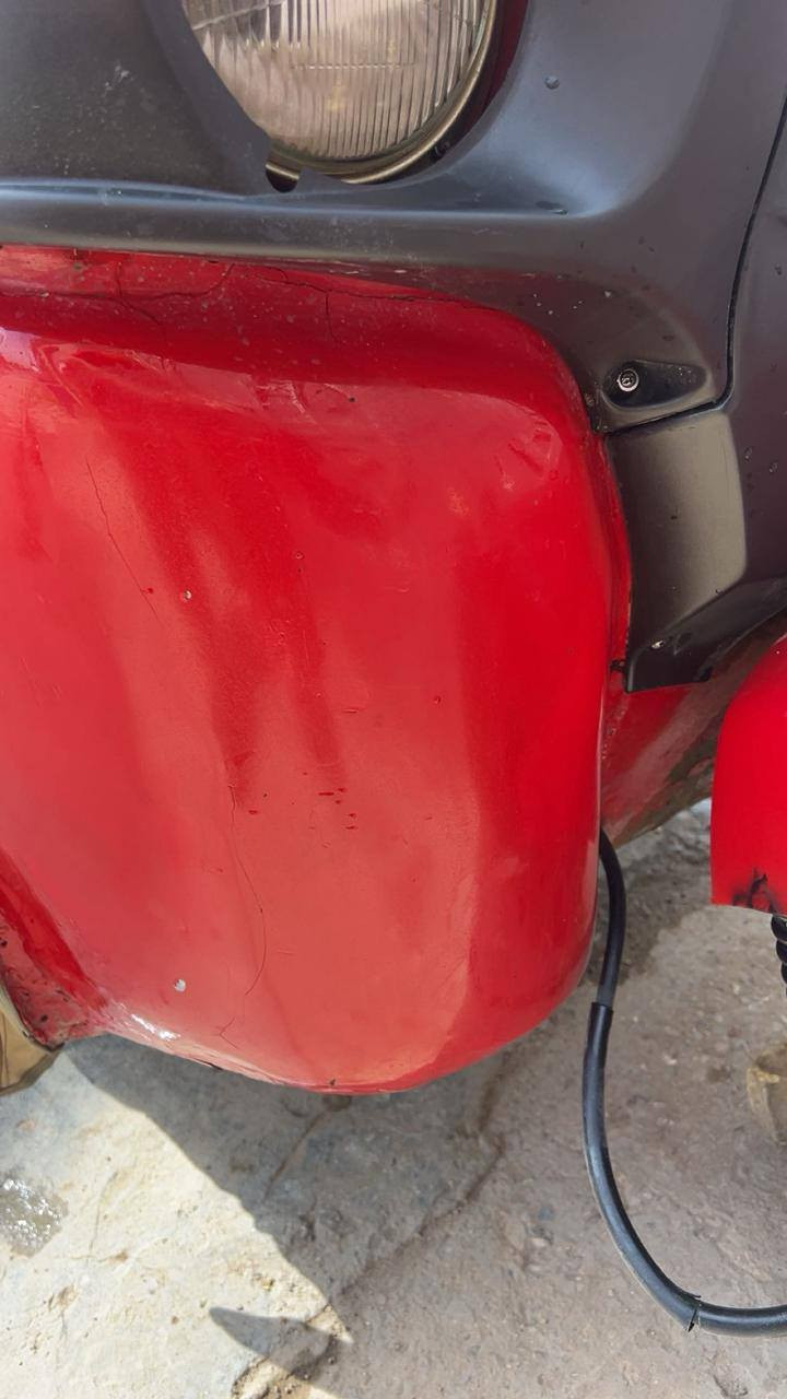 سلام عليكم تكتك للبيع موديل 18 تكتك اوراق اصولي شركة المصطفئ  مكينة واكسول نضيفات  كشرة لخارجي كدامك  دواسات معمرة بس مو درجة اولولة  بية اخياس بل دواسة مال عبري  تجي وشوفة  تويار 3 جدد زادن اسبير  لايت ثلجي عالي ناصي ماسحة شقلاة اشاير كلة شقالة اشارة دهن وبانزين او ان كلة شقال  التصال ***********
