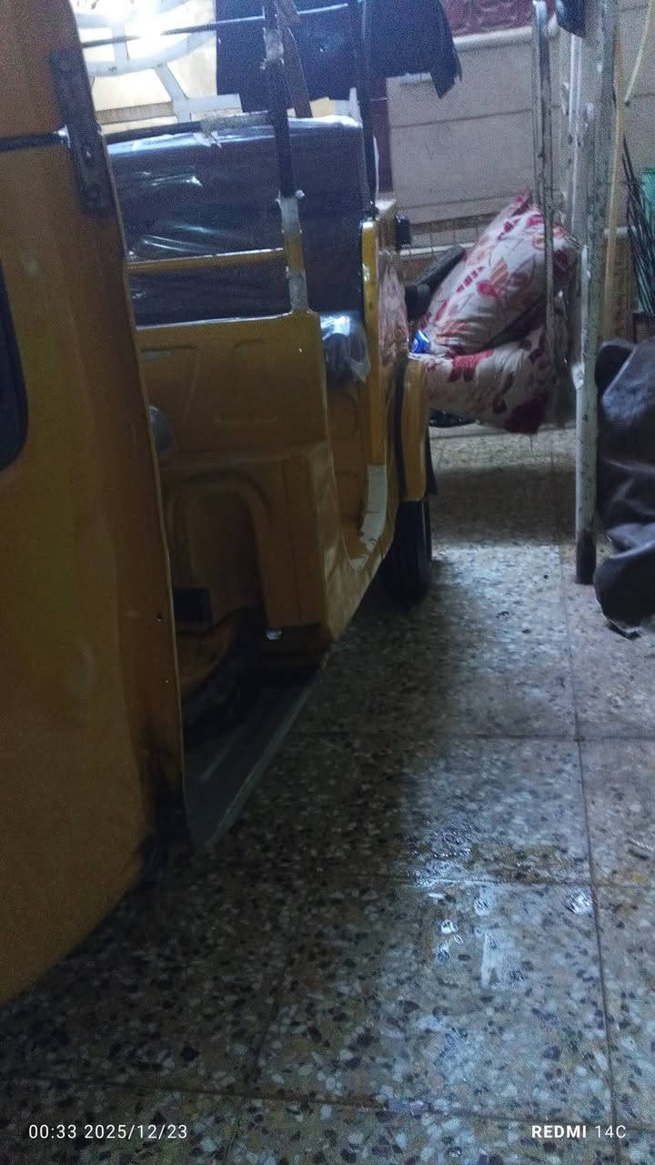 يالله سلام عليكم 
تكتك البيع 19 دوس تعمير جديد 
بيه خيط تبخير 

السعر /5/ونص 

مرقم بسمي نكليزي 

الجادر اليوم شديتة 
الرقم /***********

بغداد الحسينية
