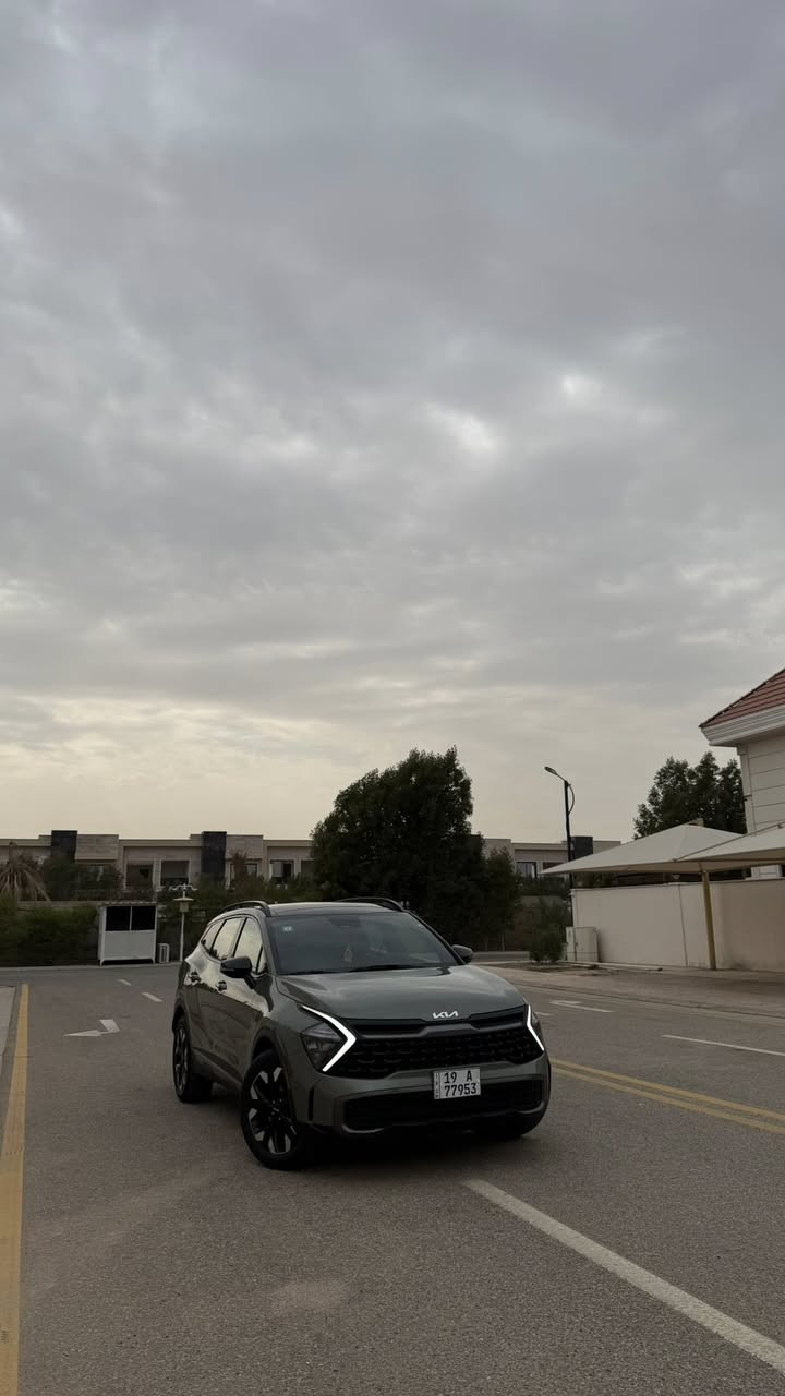 السلام عليكم
للبيع سبورتج 2023 برستيج 
ماشيه 22mi
تقرير غرق وشغاله من امريكا 
وبيه صندوك الخلفي كلير 
مكان السياره/كربلاء 
***********
