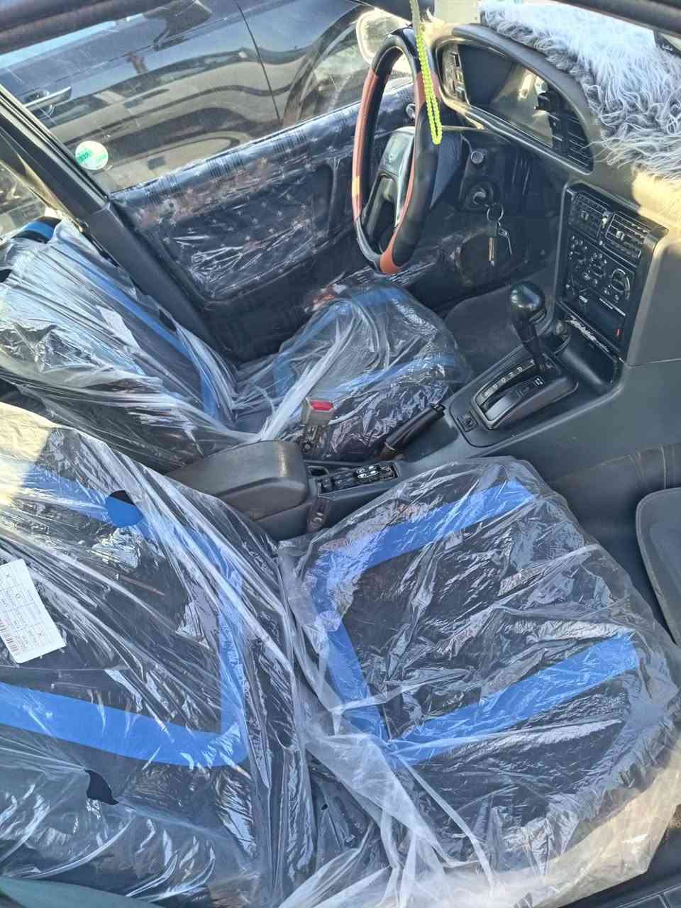 سلام عليكم أبرنس موديل 95 رقم نكليزي بغداد سياره جاهزه من كلشي تبريد تتفئه شغال تخم تاير ماعده بور ستيرن محرك وكير جدد كير أوتو كهربائيات كله شغاله تحويل مكفول أسعر 37 وبيه مجال قليل . أني  مكلف بنشر الاتصال علا الرقم . ***********
