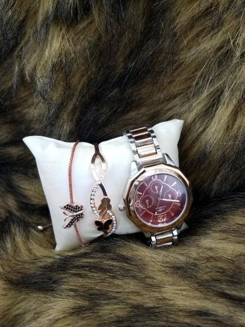 صحاب الذوق الراقي سيت رجالي ونسائي ماركة تركية (  goldenpower ) اناقة و جمال والاسعار بلاش مفرد بسعر جملة واكو جملة
توجد خدمة توصيل لكل محافظات مجانا
للتواصل ***********
