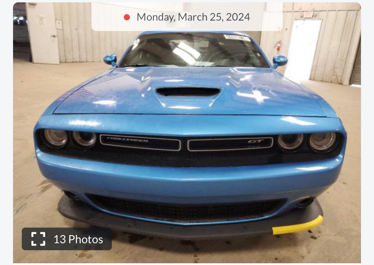 2023 last call GT
رقم سليمانية
ماشية ٣٢ 
بدون ايرباكات بجم كبس سيارة لوك 
ضرر جاملغ خلفي 
ضمان شواصي 
مكان السيارة كركوك للتواصل ***********
السعر ٢١٥
