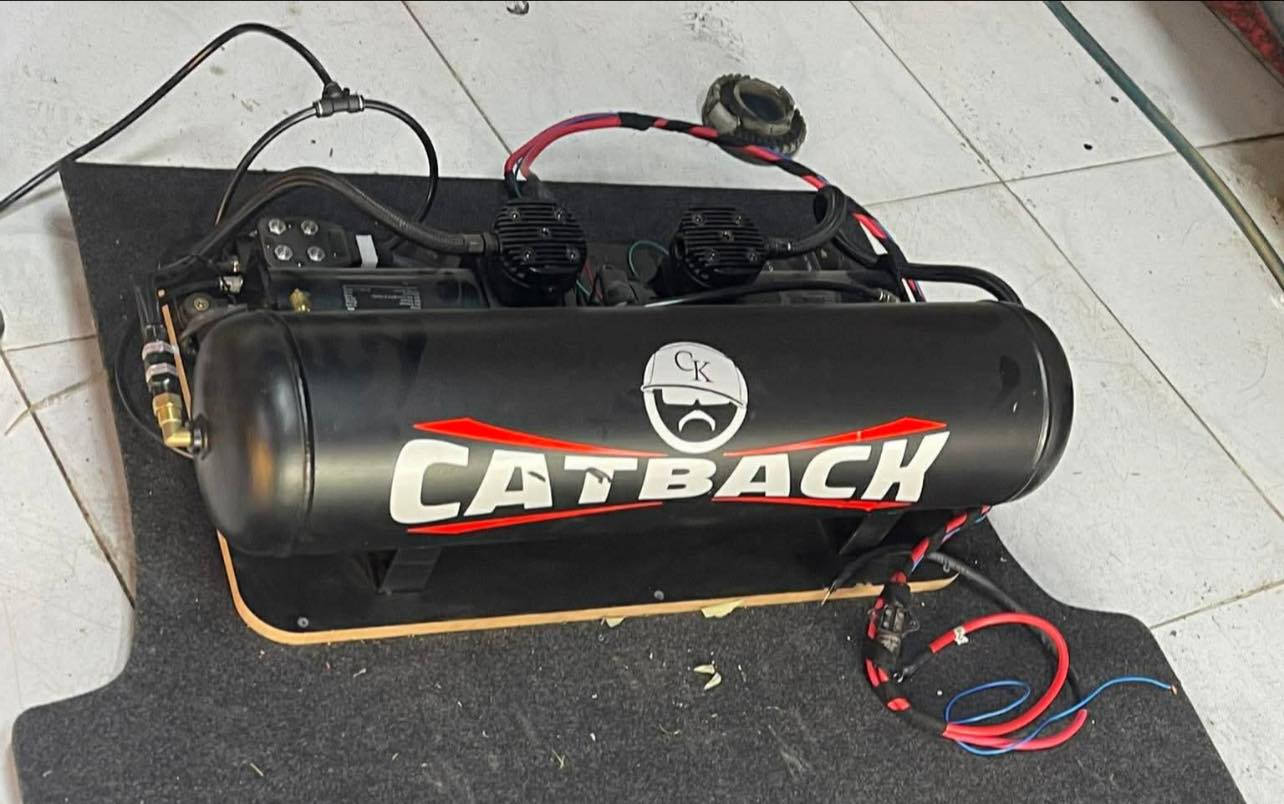 كات باك ستيج 2 كامله للبيع
ريمونت ٢ 
ترهم جارجر  . جالنجر . اوبامه 
سعر ٨ اوراق بي مجال 
جوب امامي واحد بي رض بسيط 
رقم / ***********  واتساب
