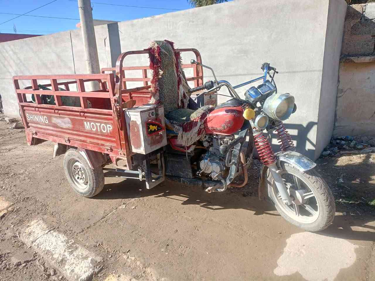 السلام عليكم  
متاح ستوته للبيع 
النوع جمره 
الموديل 2017 
محرك 2020.
السعر 900           
           اسيا ***********
         كورك ***********
