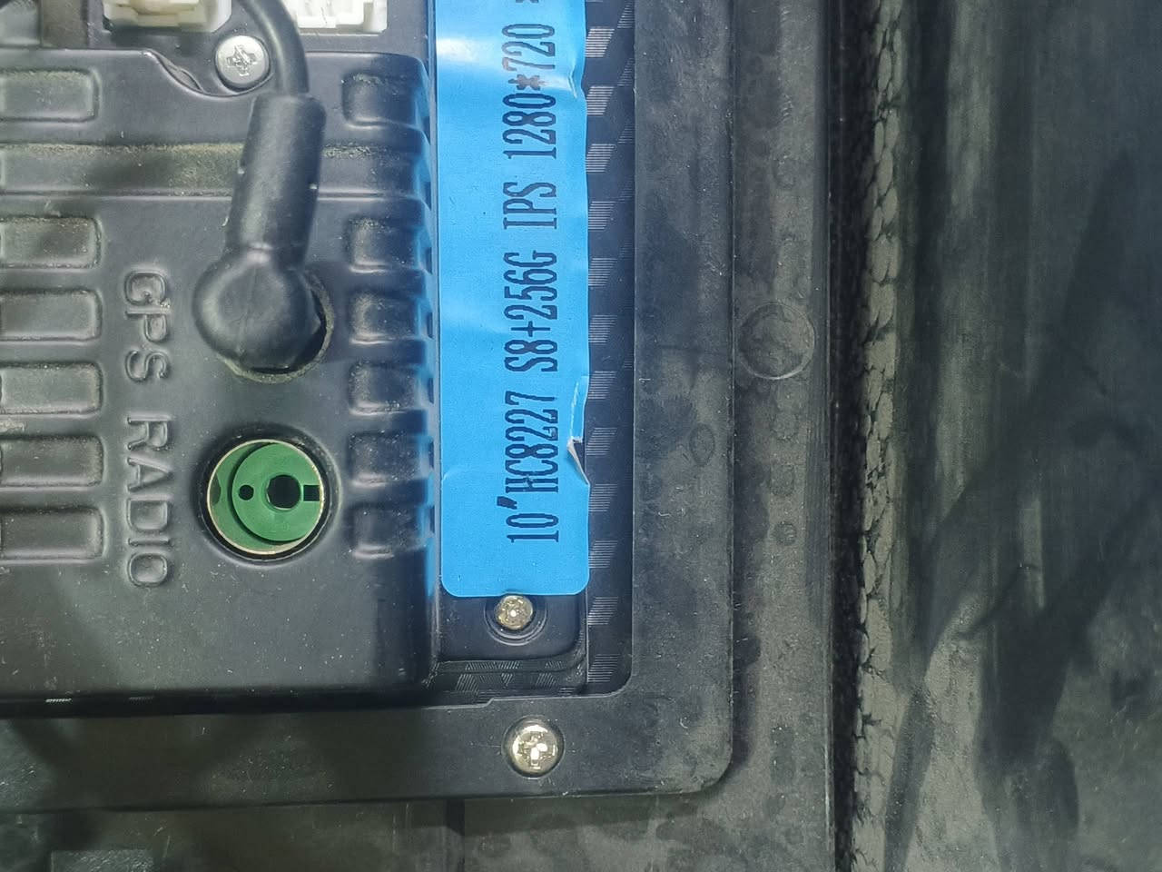 شاشة سورنتو 2012/2013
جديد مامشتغل 256كيكا فوول مواصفات
مع الفيش والاطار والكامره الدواره و جهاز تكثيق الصوت يعني فول
نضام اندرويد و ابل 
السعر 160الف متوفر توصيل لكل المحافظات


**إذا كنت صاحب هذا الإعلان وتريد حذفه لأي سبب، رجاءا أرسل رسالة إلى الدعم الفني**