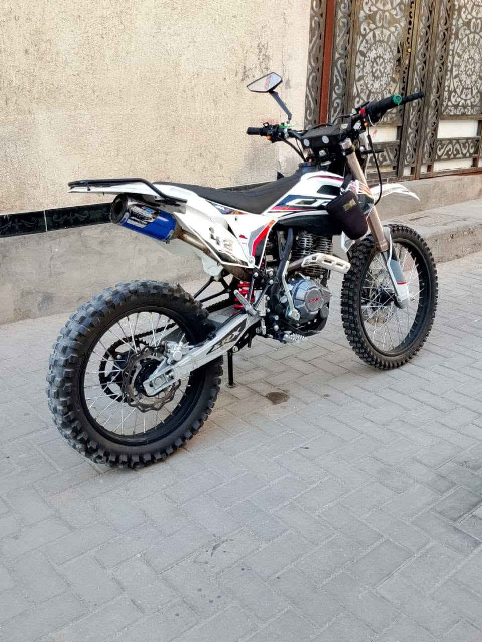سلام عليكم دراجه البيع موديل 26 وصل سعر 1300 عوناي البصره رقم الموبايل ***********

