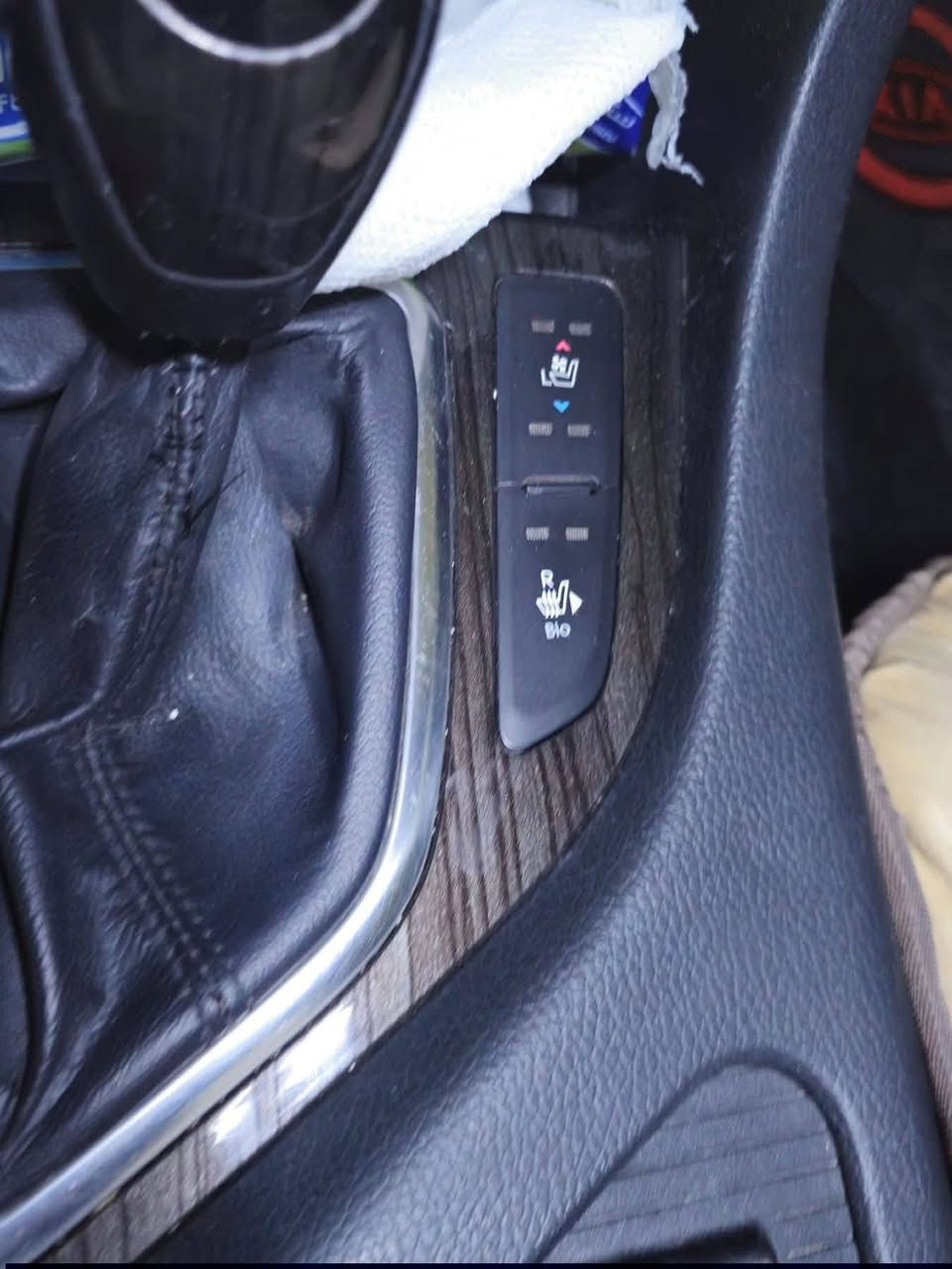 من بعد اذن الادمن الغالي اوبتمه موديل 13متوم شمالي طبق الاصل حته ليبلات وياها واجهه كصه جنطه شرط شغل باجات اصل غاز فوووول مواصات بصمه عدد 3بانوراما طكتين كشنات جلد كشنات تدفأة وتبريد كامرة وشاشه بلاد هيتر ستيرن ومري جانبي حساس خلفي لد نهاري وبك لايت لد    جاهزة مجهزة من جميع نواحي عنوان بغداد *********** سعر 55وبيهه مجال بصيط وخادم جميع
