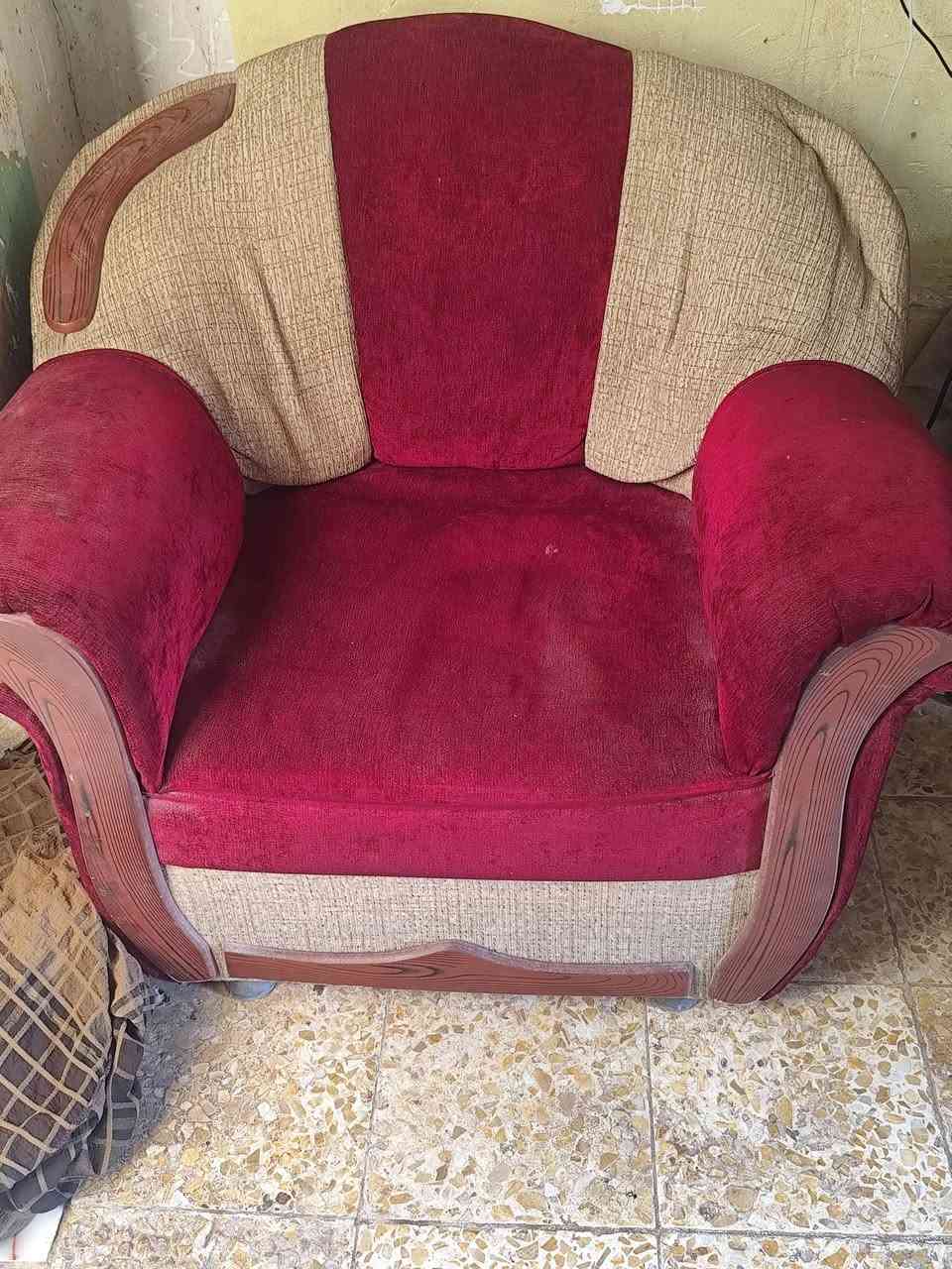 تخم نضيف لبيع 3 كراسي 2 كرويتات سعر 450 وبي مجال


**إذا كنت صاحب هذا الإعلان وتريد حذفه لأي سبب، رجاءا أرسل رسالة إلى الدعم الفني**