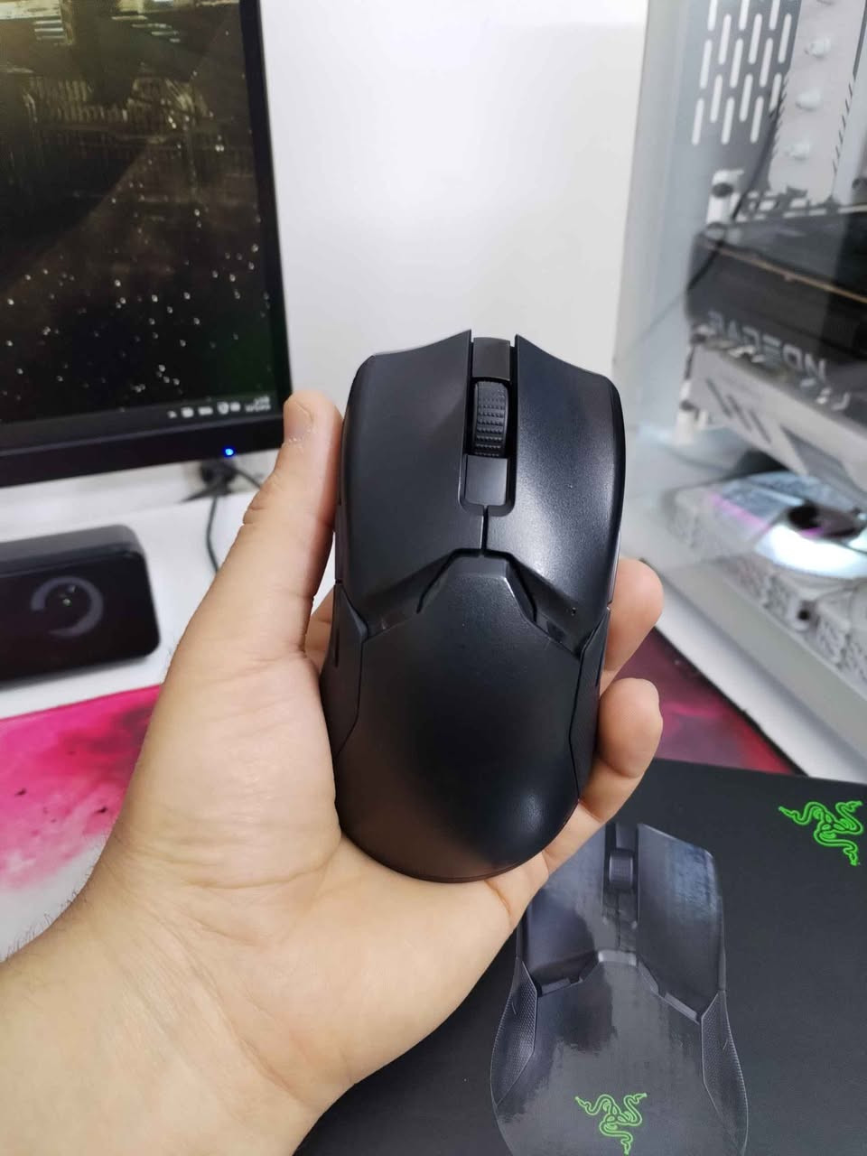السلام عليكم ورحمة الله
شباب للبيع ماوس ريزر فايبر التمت
razer viper ultimate
غراض كاملة دنكل و شاحنه و كيبل و كرتونه
عيبه دكمة السكرولة مرات تشكل (شغالة بس ما تبقة مخزنه الضغطة بس كلك )
ب 75 الف و بي مجال بسيط
مكاني بغداد الشعب او الصناعة
توصيل ماعندي
*********** بغداد, العراق
