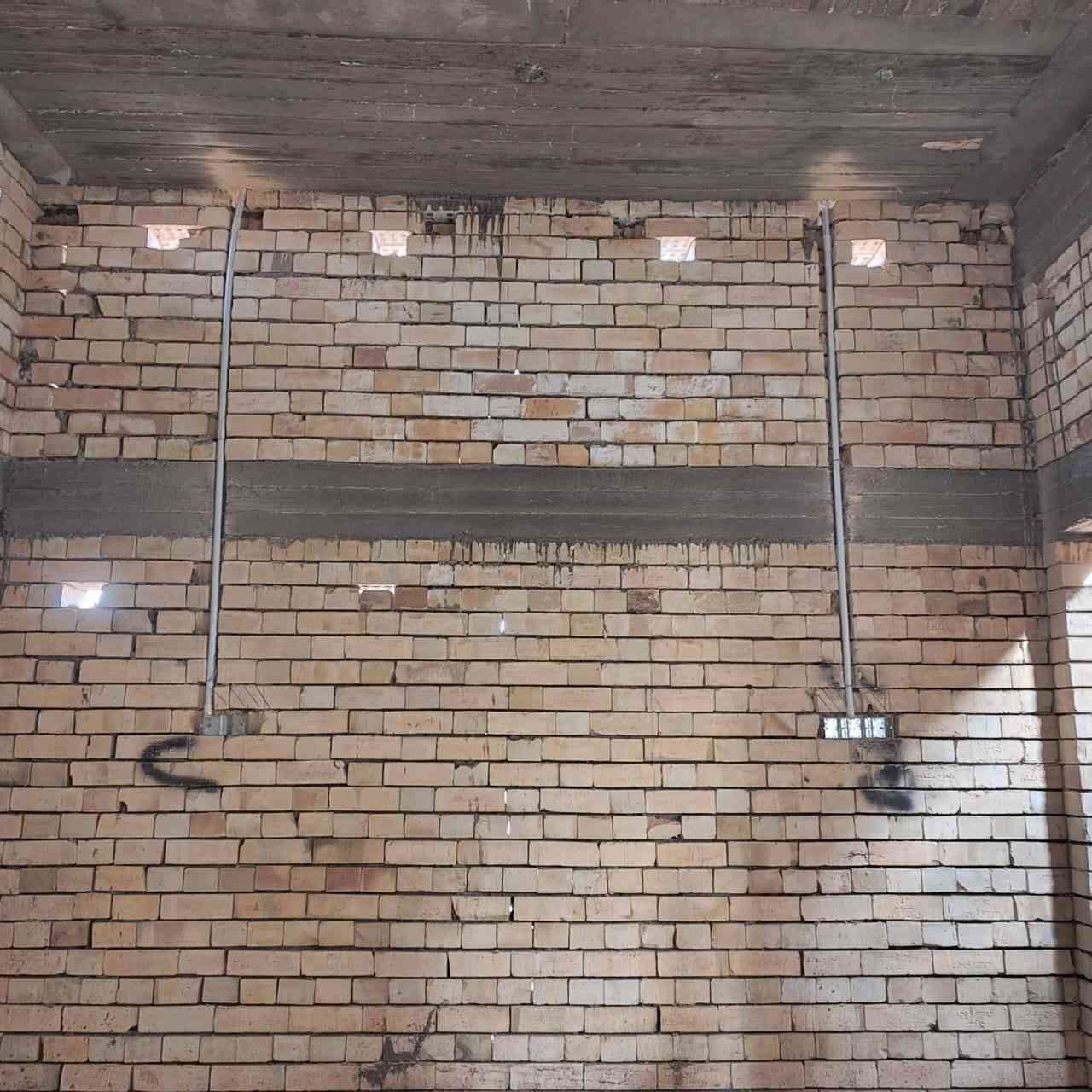 السلام عليكم كادر كهرباء حفر وكص وتكعيد بوكسات وتسليك وتشطيب ونشر شبكه مكانه البصره للتواصل *********** بي واتساب
