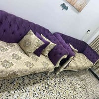تخم زان مصري • ٨ مقاعد • نظيف
